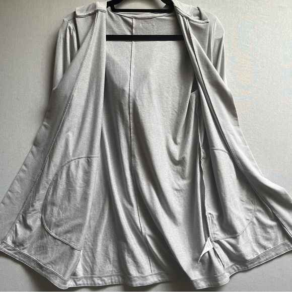 Athleta Uptempo Wrap Hooded Cardigan Sz S - Picture 4 of 9